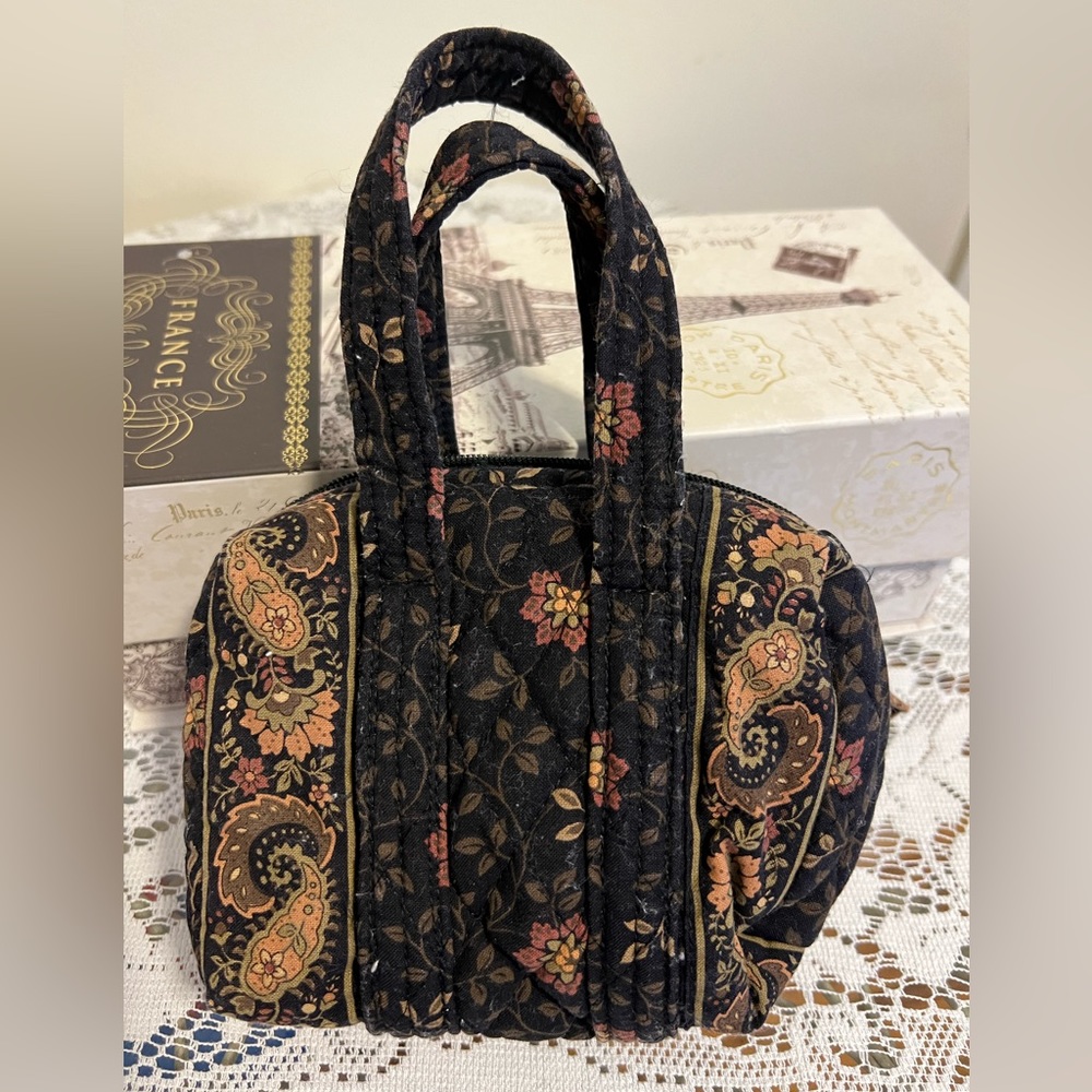 Vera Bradley small bag. GUC